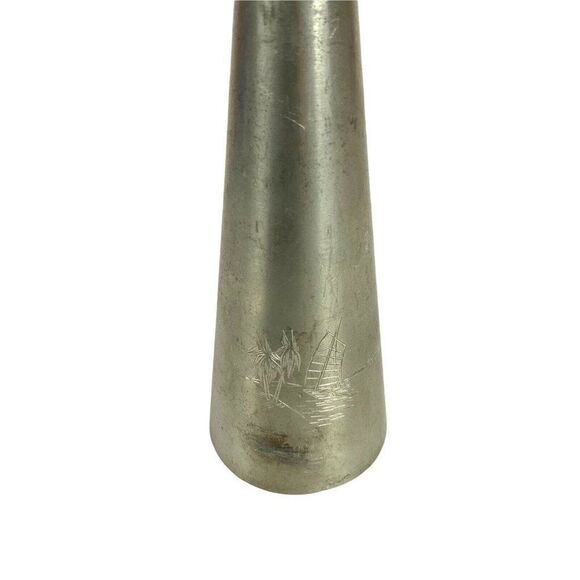 Selangor Pewter Pair Of Vintage Hand-Etched Candle Holders With Tropical Design - Picture 3 of 7